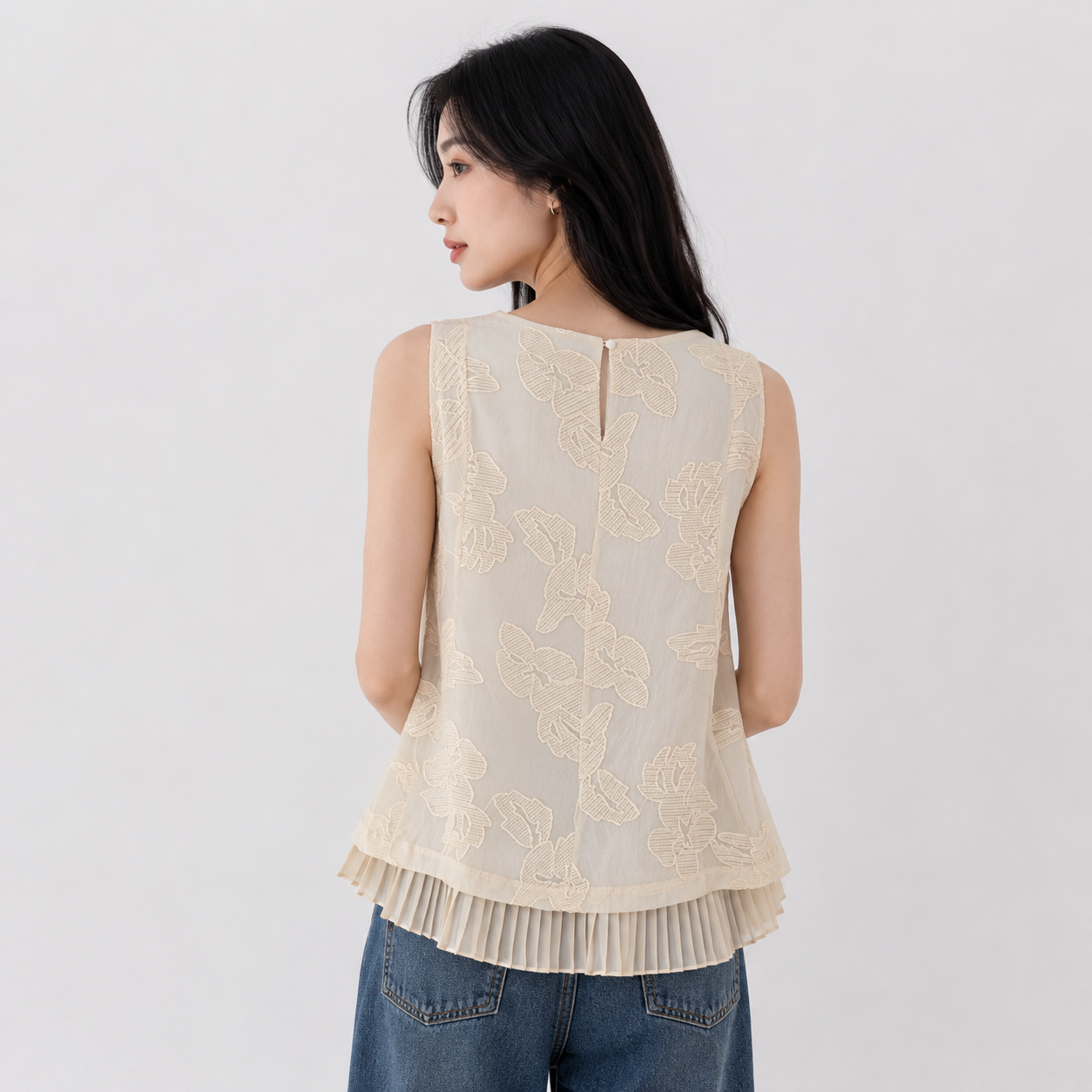 Floral Pleat Top